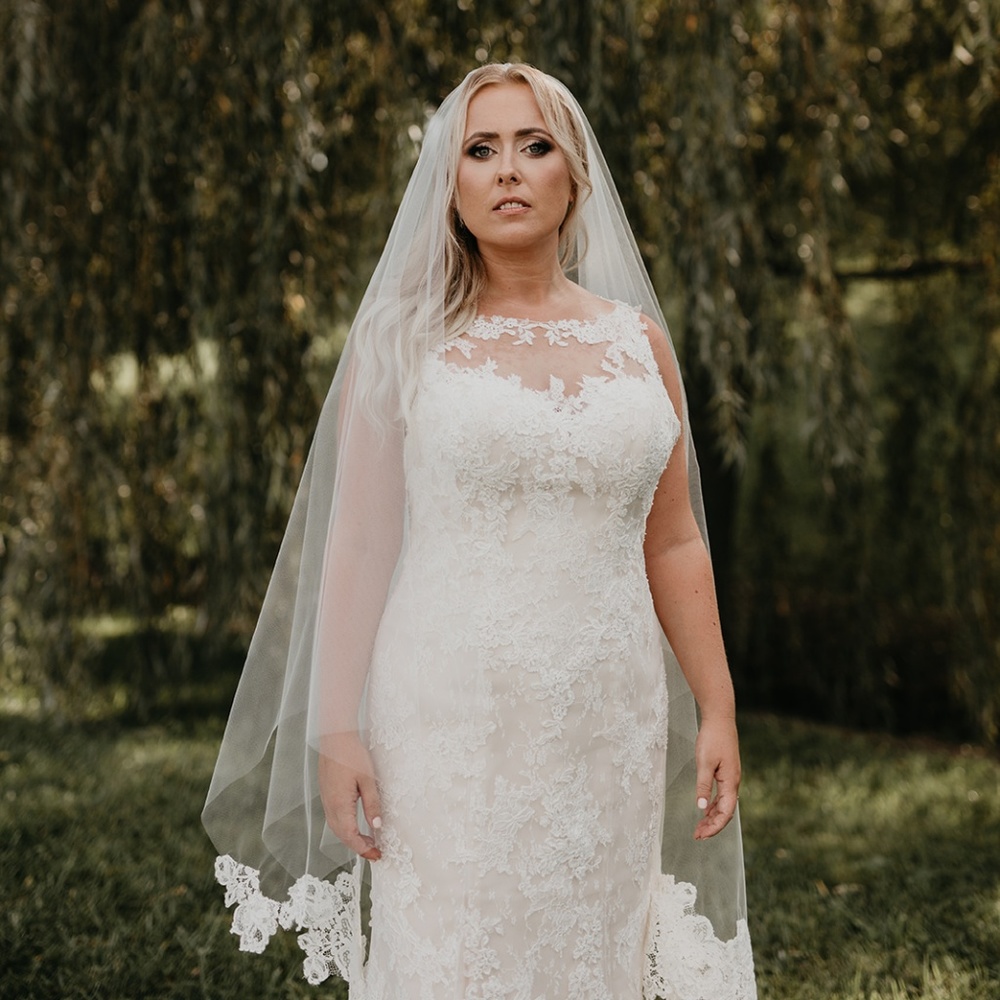 Designer Wedding Dress - Picture 4 of 8